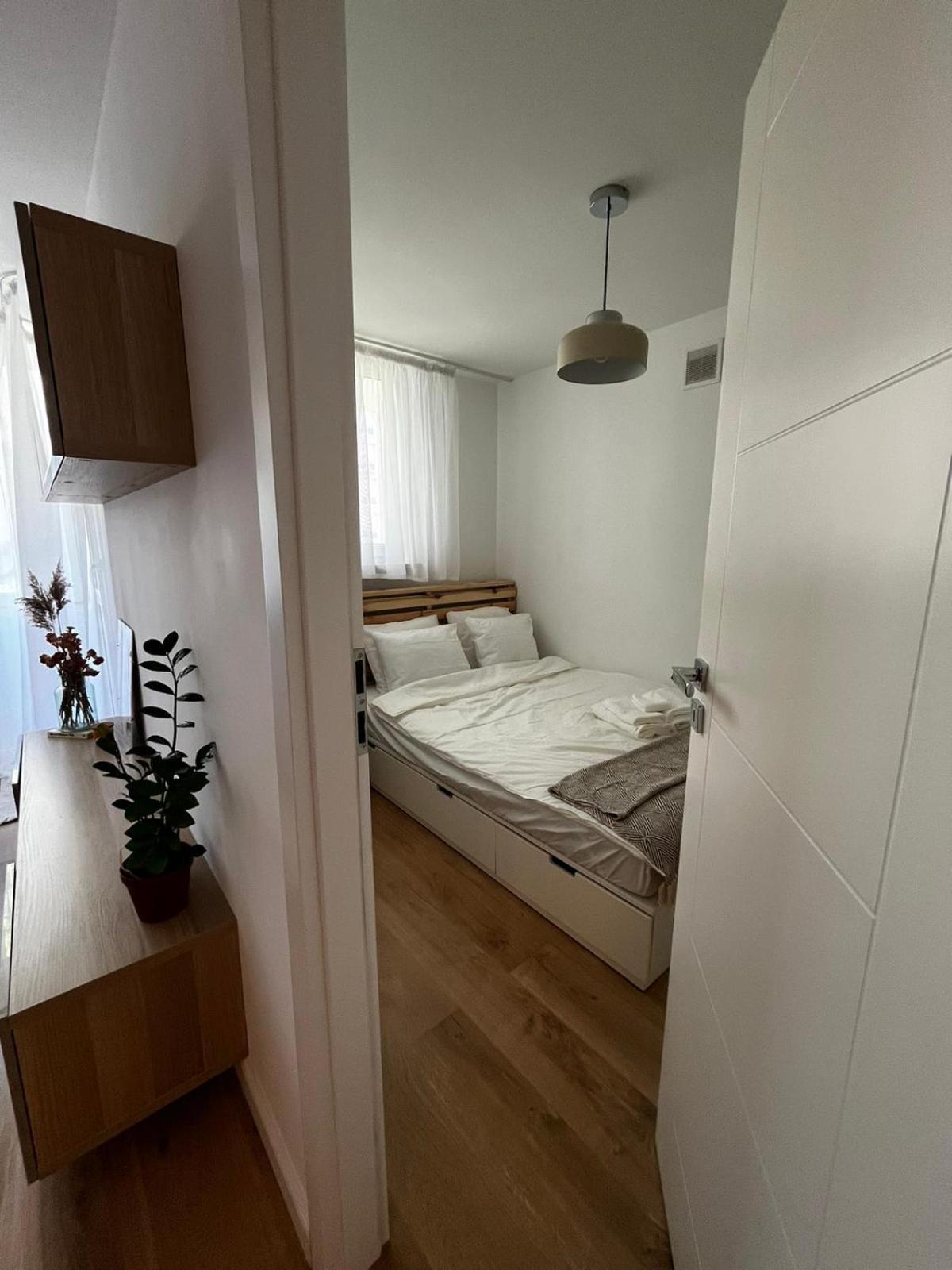 Apartament Mila - Muzeum Polin Apartman Varsó Kültér fotó